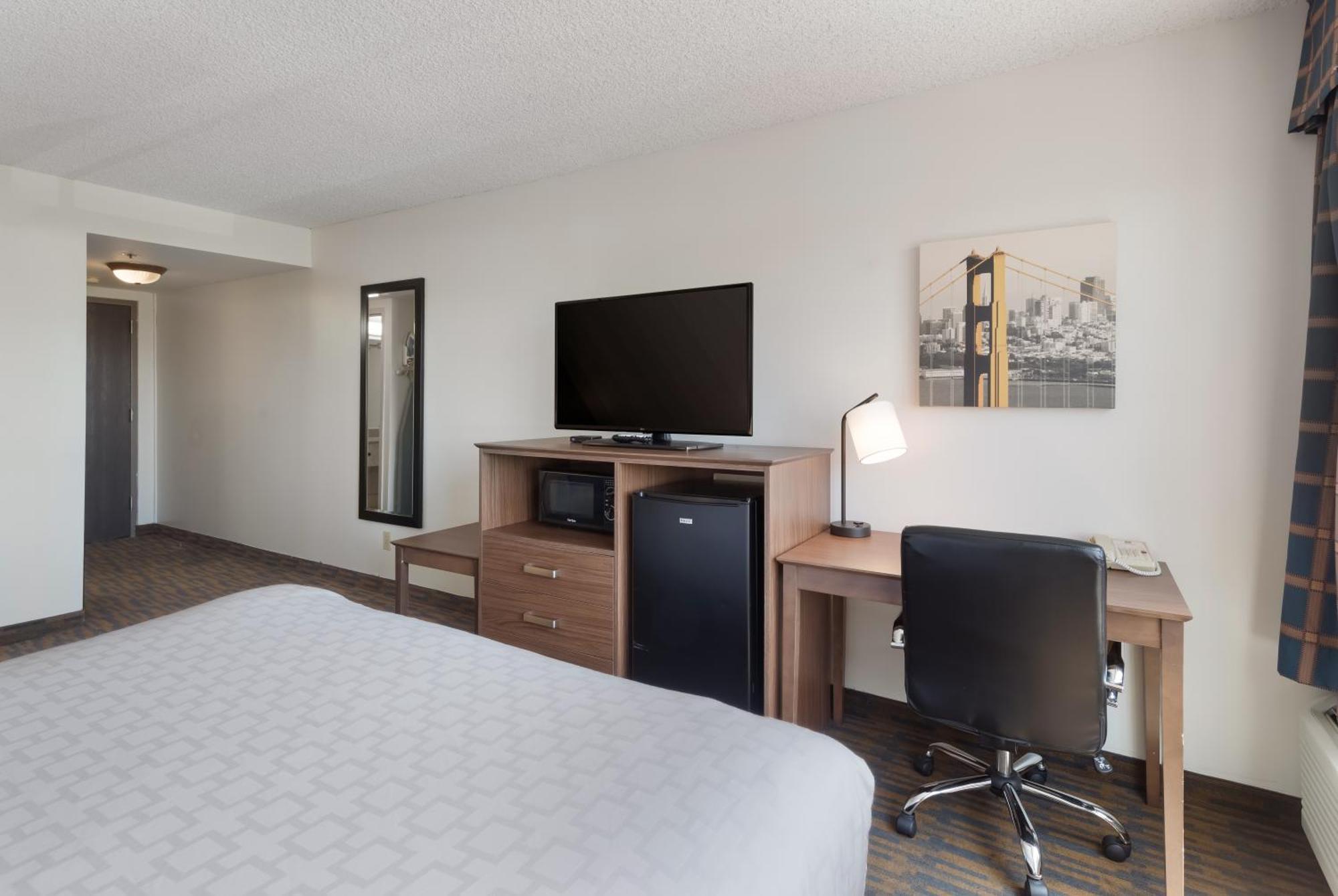 Clarion Hotel Concord-Walnut Creek Екстер'єр фото